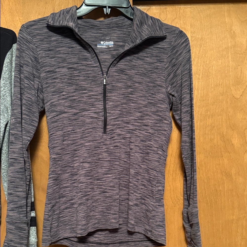 Columbia Heathered Black Quarter-Zip Pullover